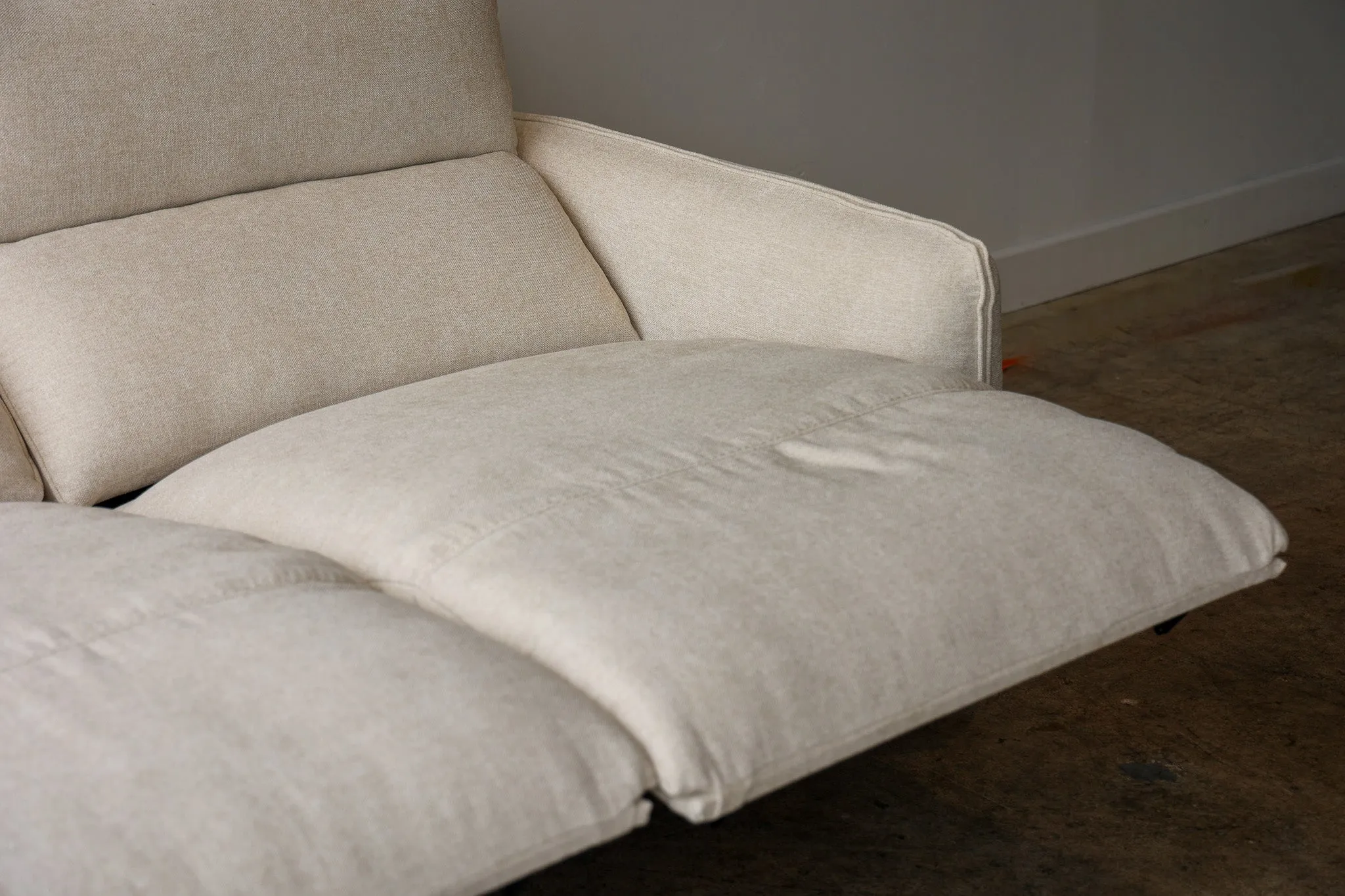 Addie Reclining Modular Sectional