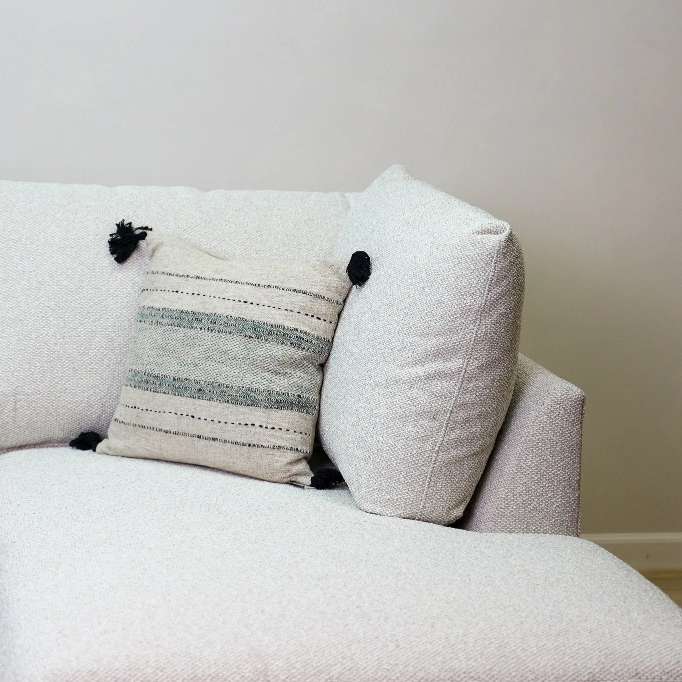 Beckham Linen Sectional
