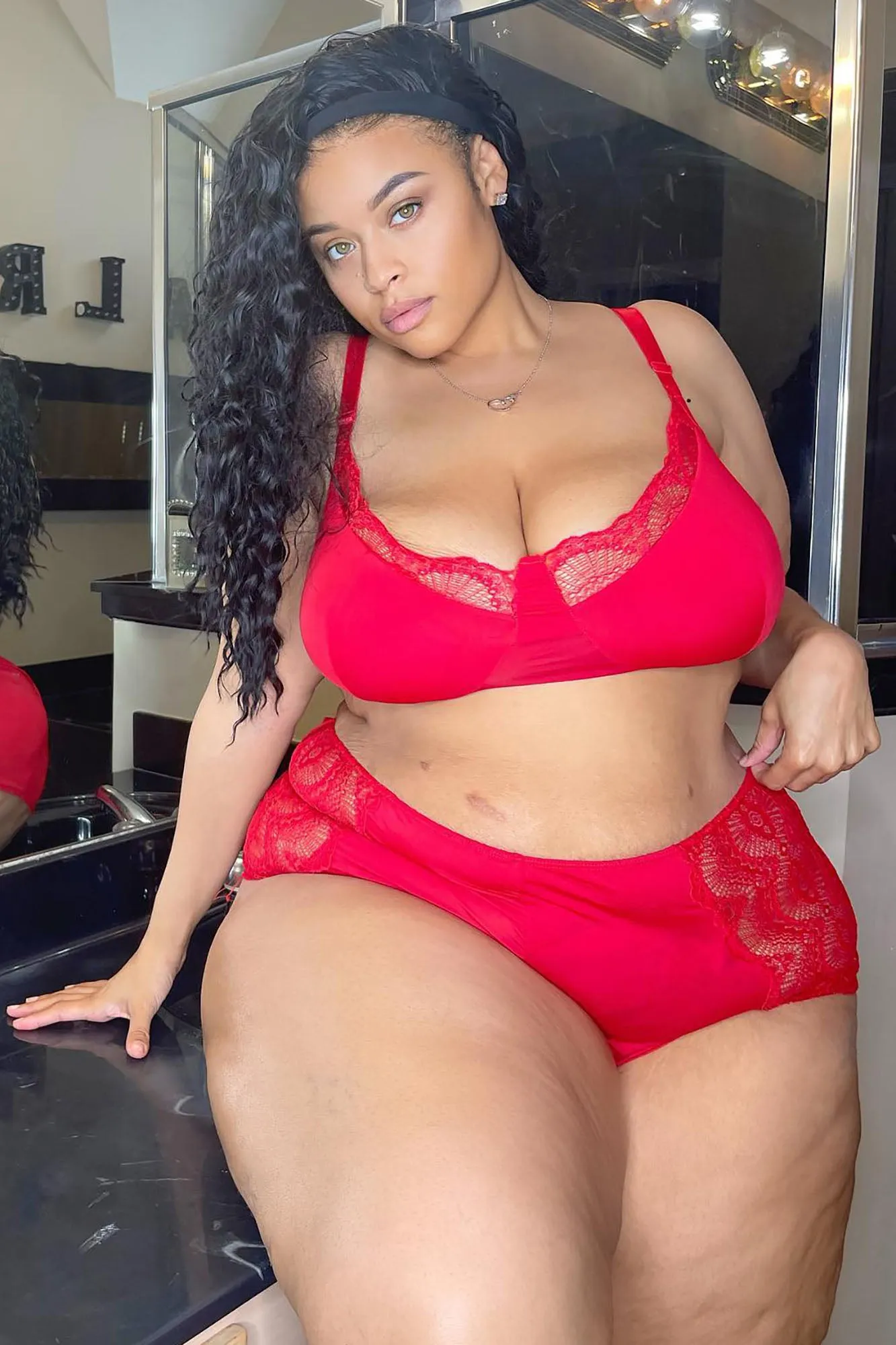 Bedroom Fantasy 2 Piece Set - Red