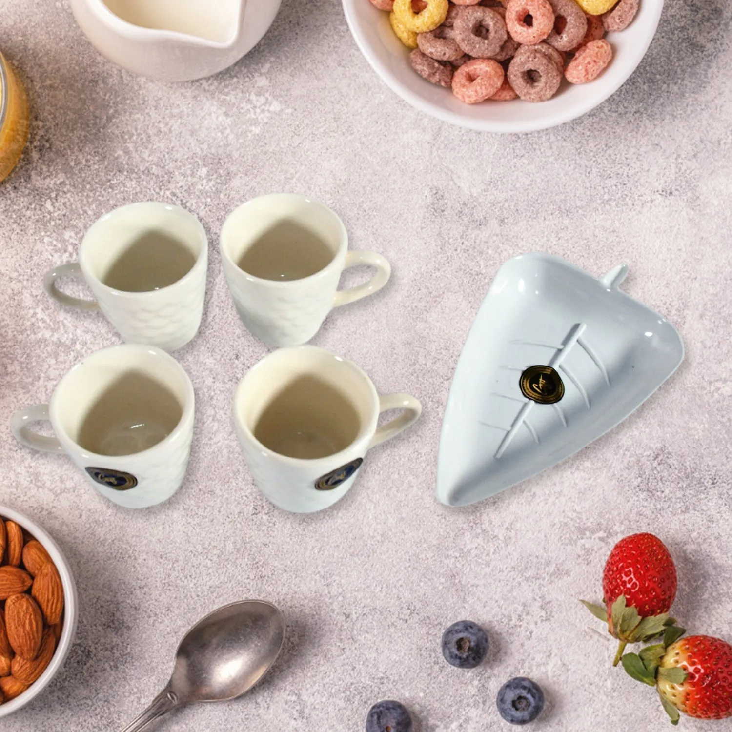 Crysta Ceramic Tea Cups With Plastic tray Environmental Friendly Festival for Milk Cup, Coffee Cup, Tea Cup, Breakfast Cup,Drinking Mug or Outdoor for Household Gift For Birthday (5 Pcs Set)