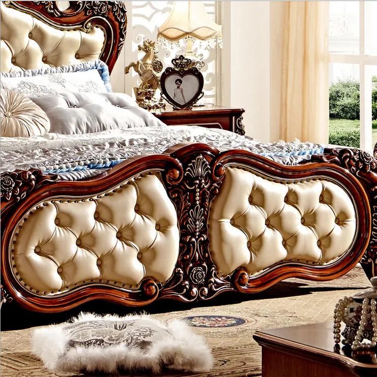 French Modern Luxurious Carved Solid Wood   1.8 m Bed
