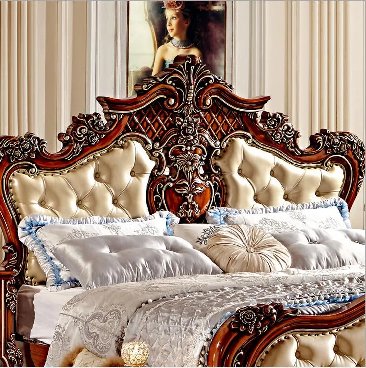 French Modern Luxurious Carved Solid Wood   1.8 m Bed