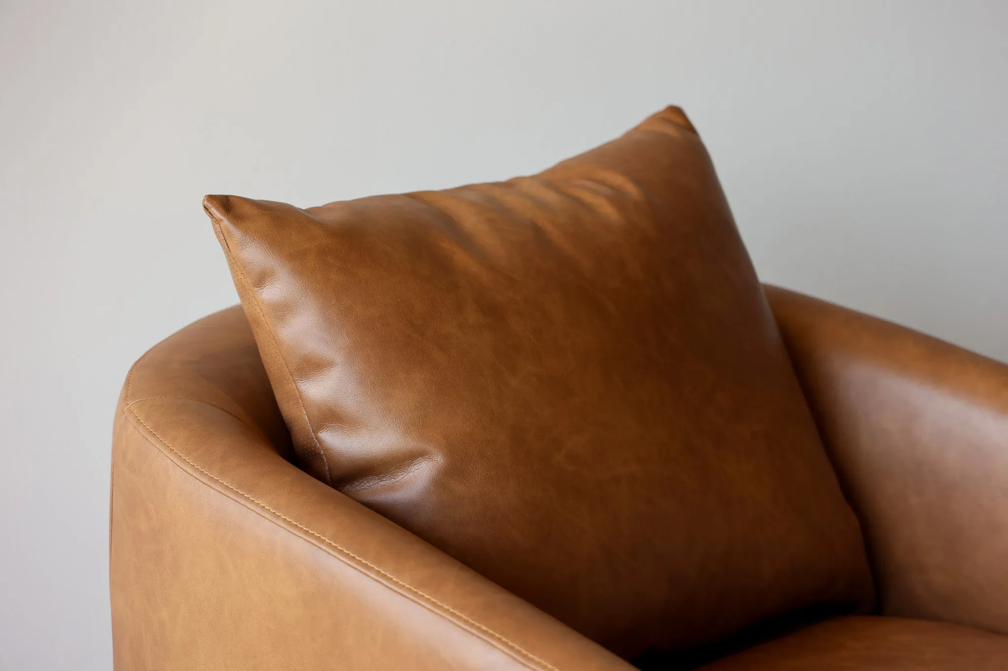 Pierre Swivel Chair