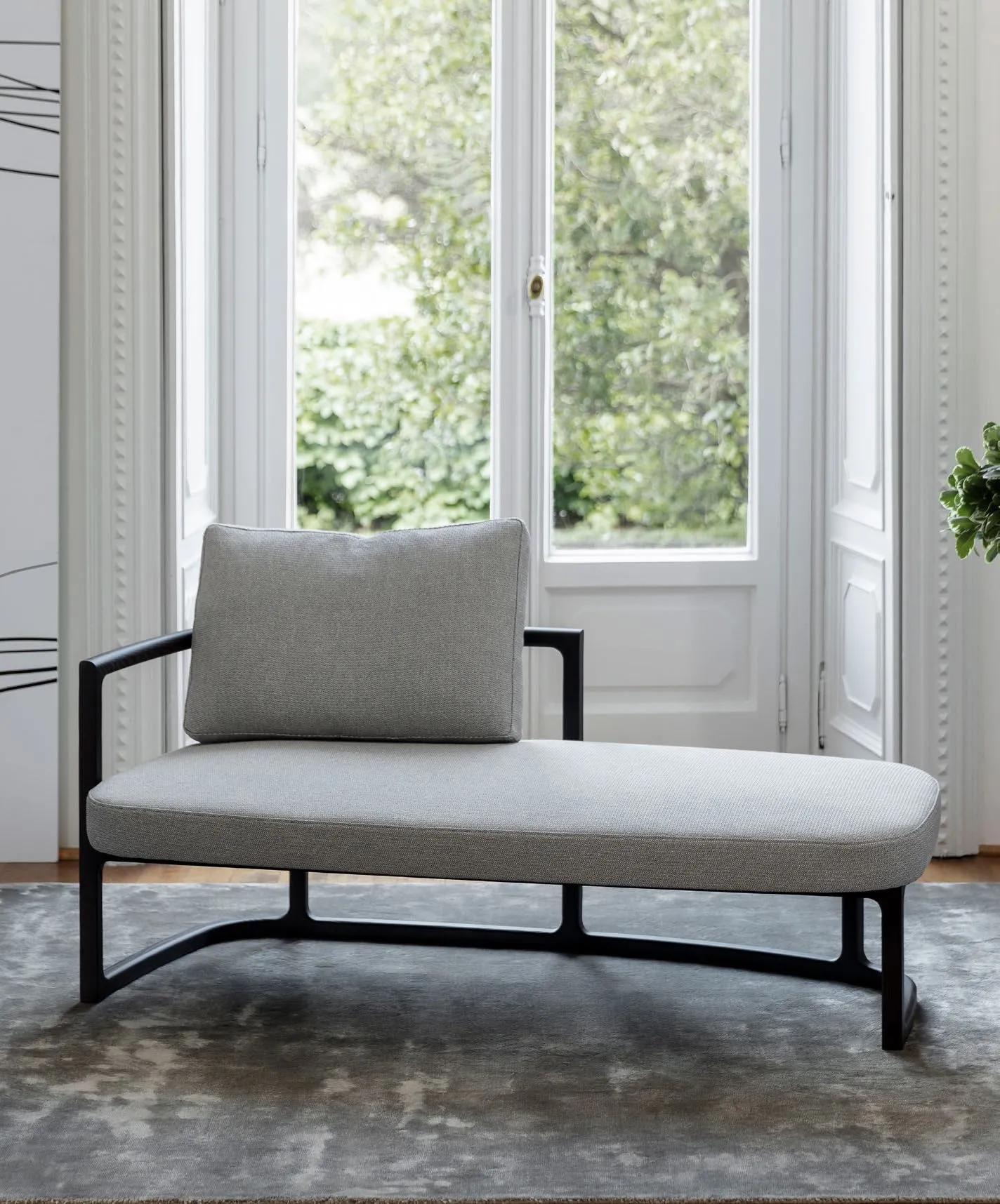 Romain Sofa